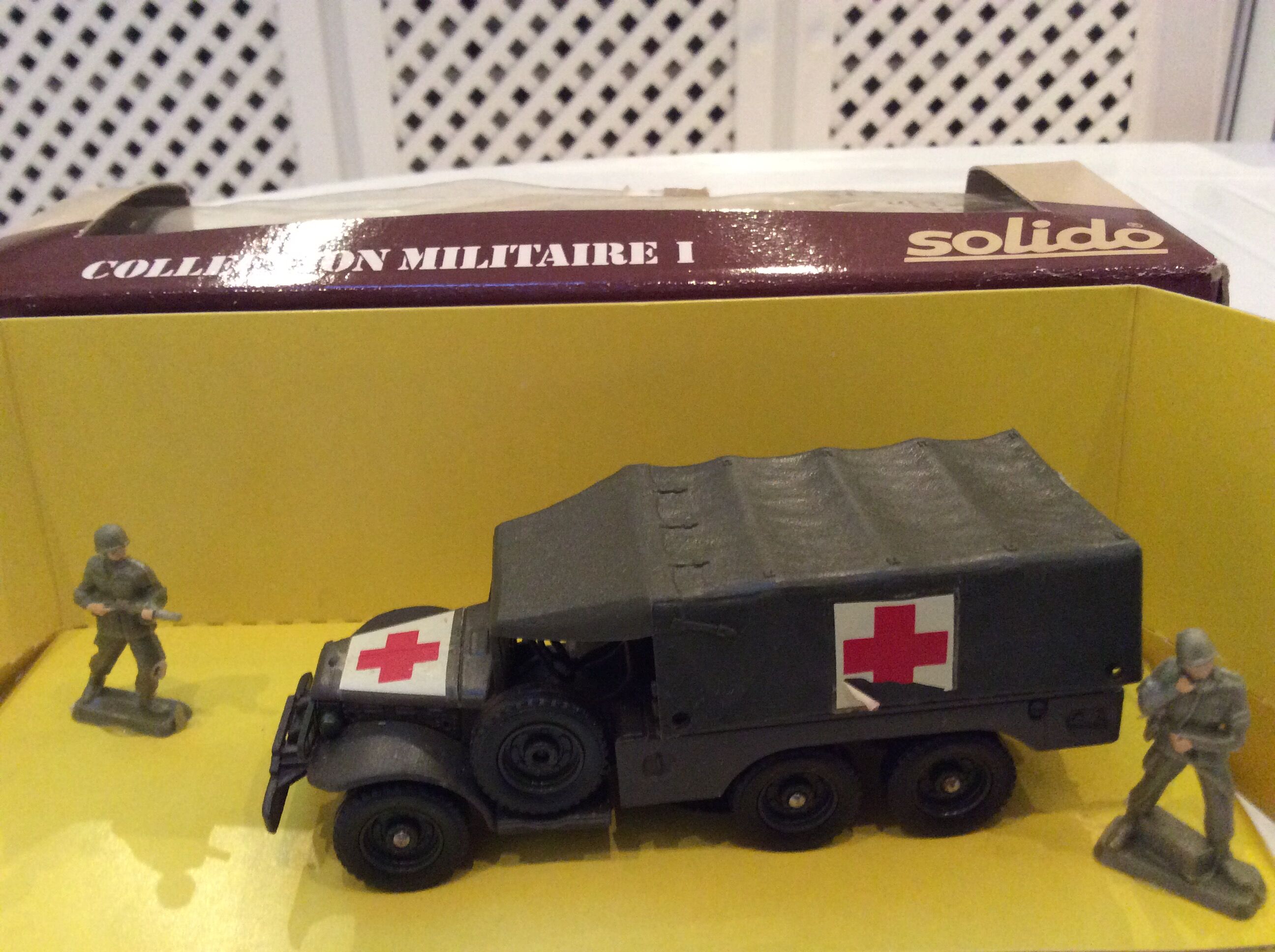 Ambulance dodge solido - 6024