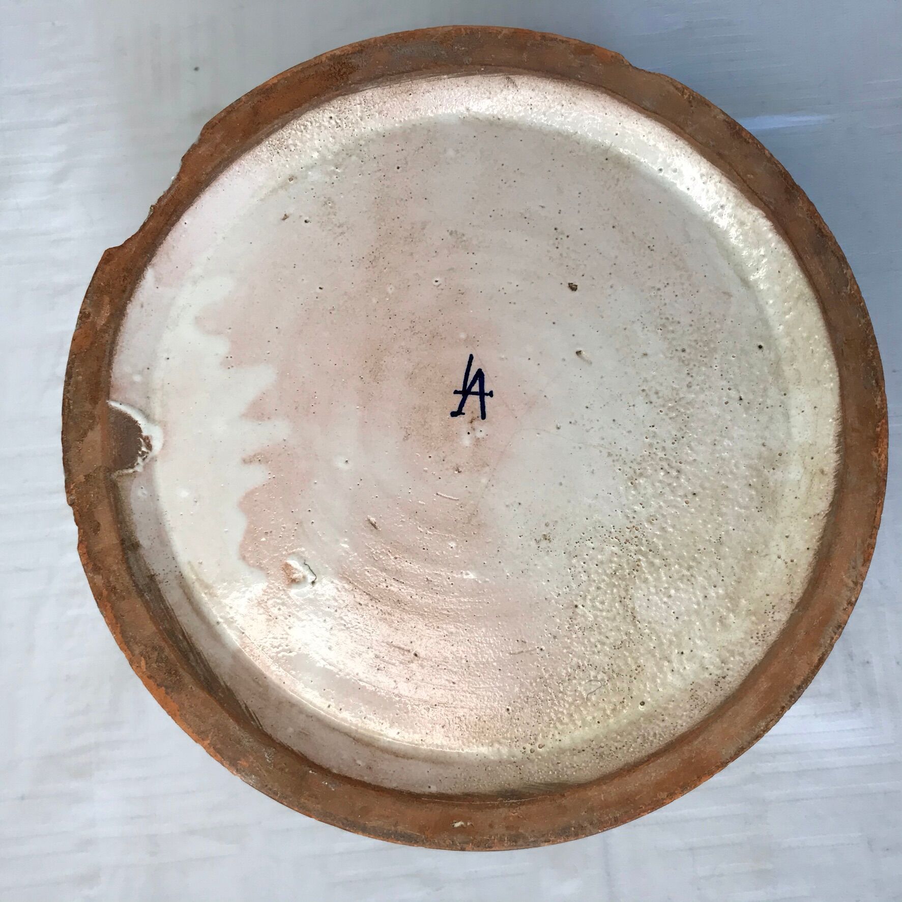 Former nevers ceramic earpiece-pot in late 18th century