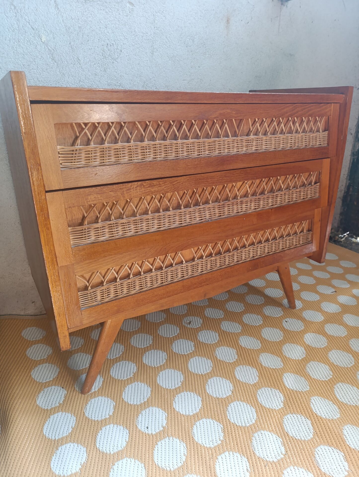 Vintage chest of drawers