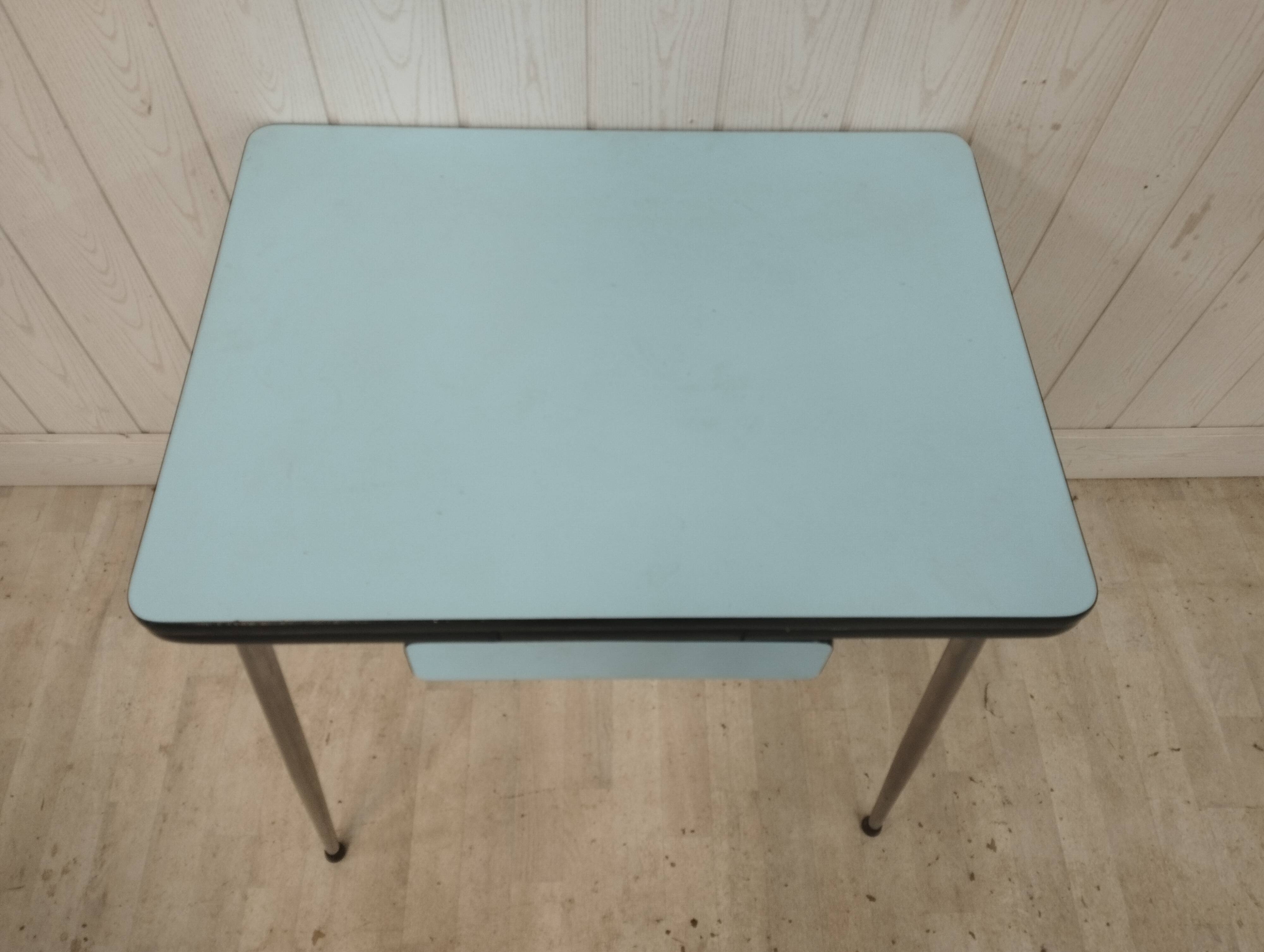 Blue formica table 2 chairs 1 mdj stool