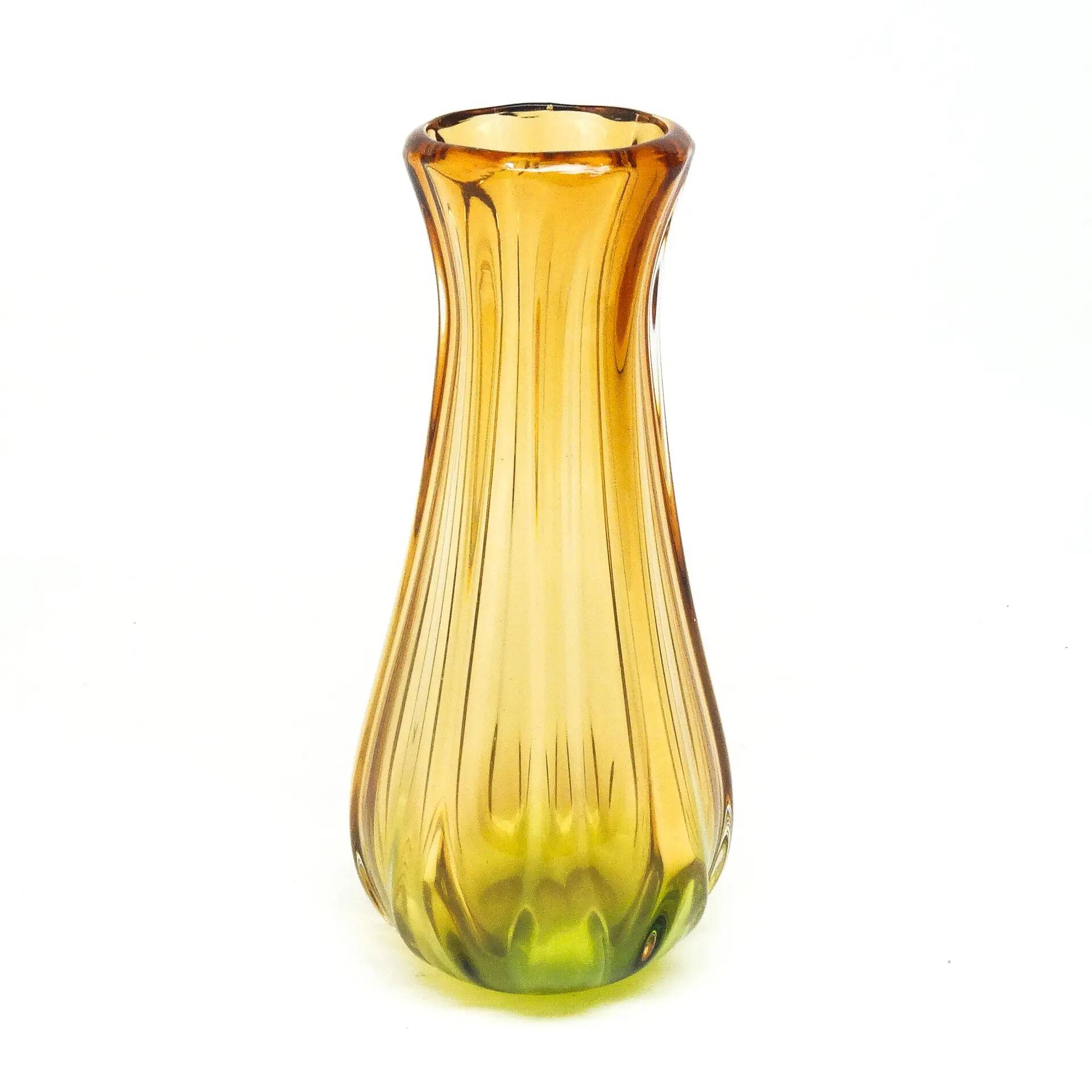 Vase Murano Sommerso, design moderne du milieu du siècle, en verre, conçu par F. Poli, Italie, années 1950.