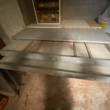 Loom furniture with drawers with metal planes