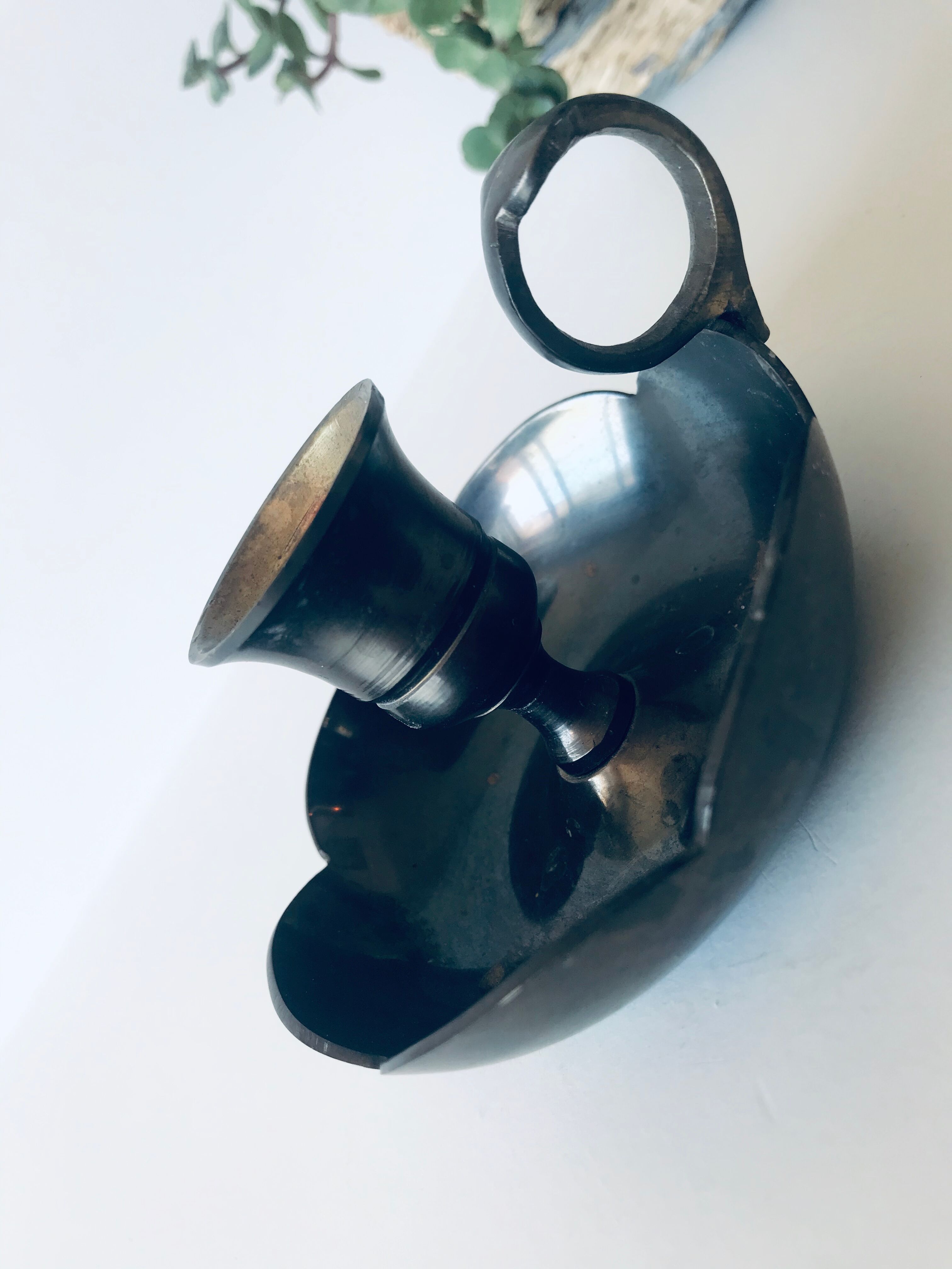 Corolla bougeoir of flowers