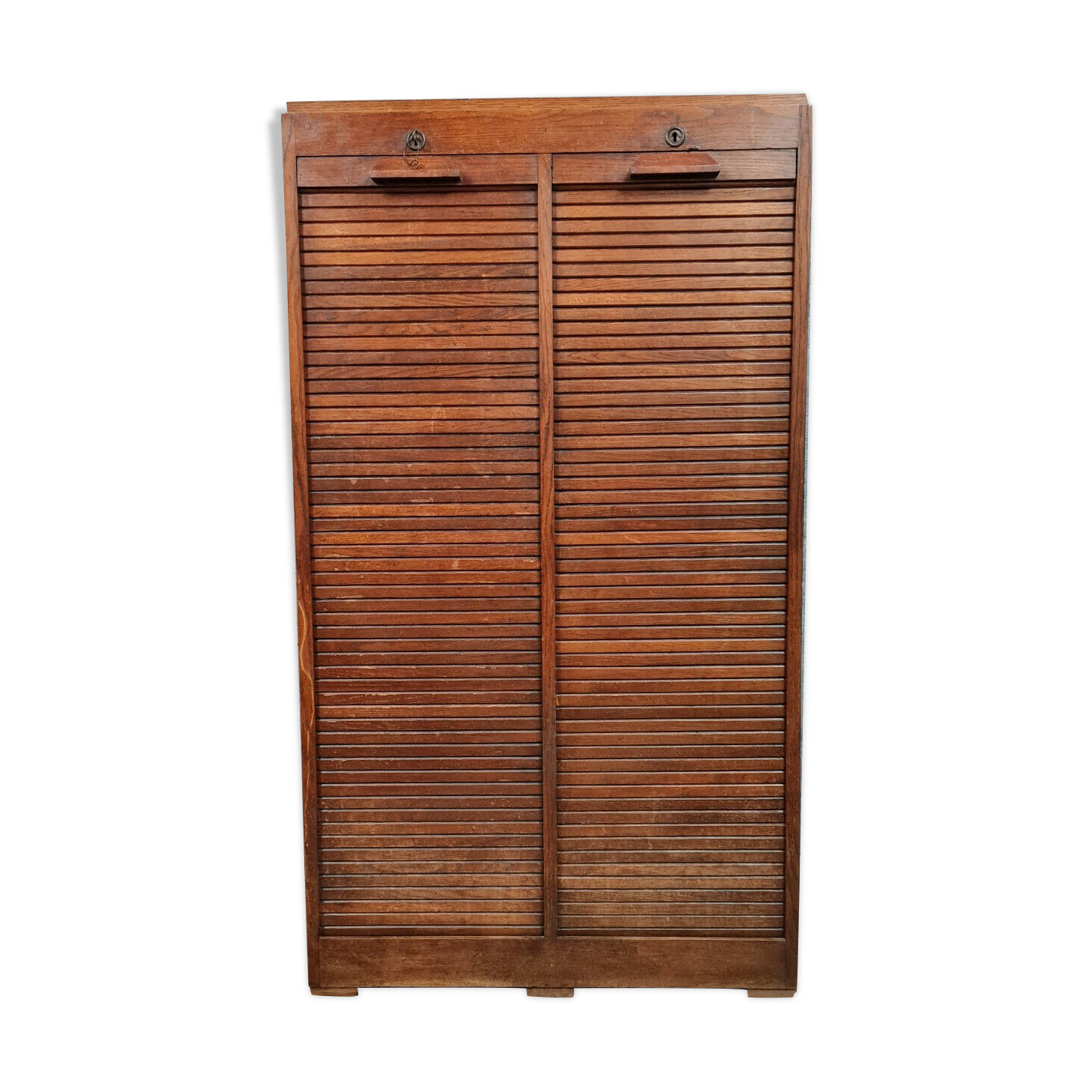 Solid oak curtain binder with honey patina