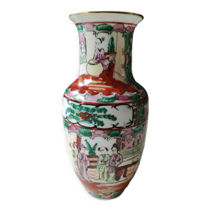 Vase balustre de Canton/Chine,