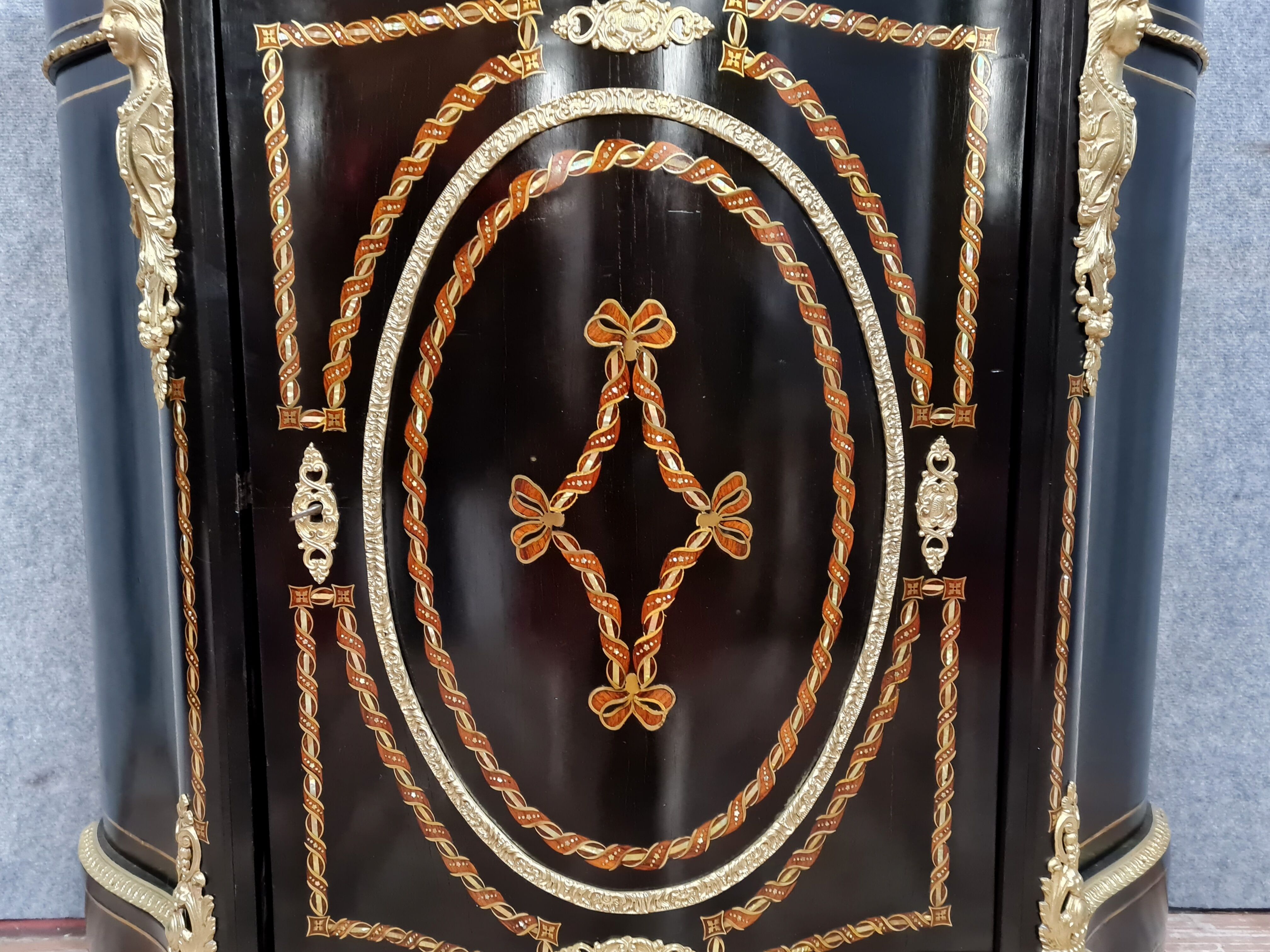 Support furniture "Boulle" fully curved Napoleon III era around 1850