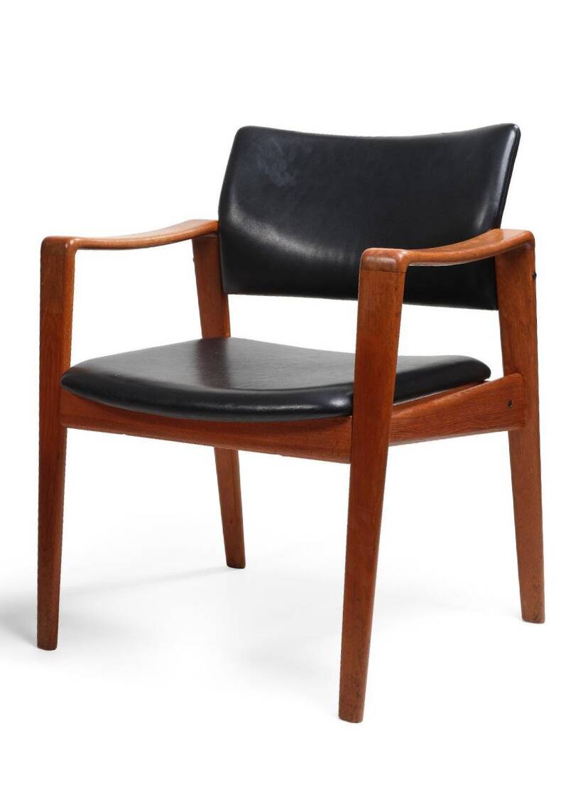 Paire de fauteuils en teck, Komfort Möbler