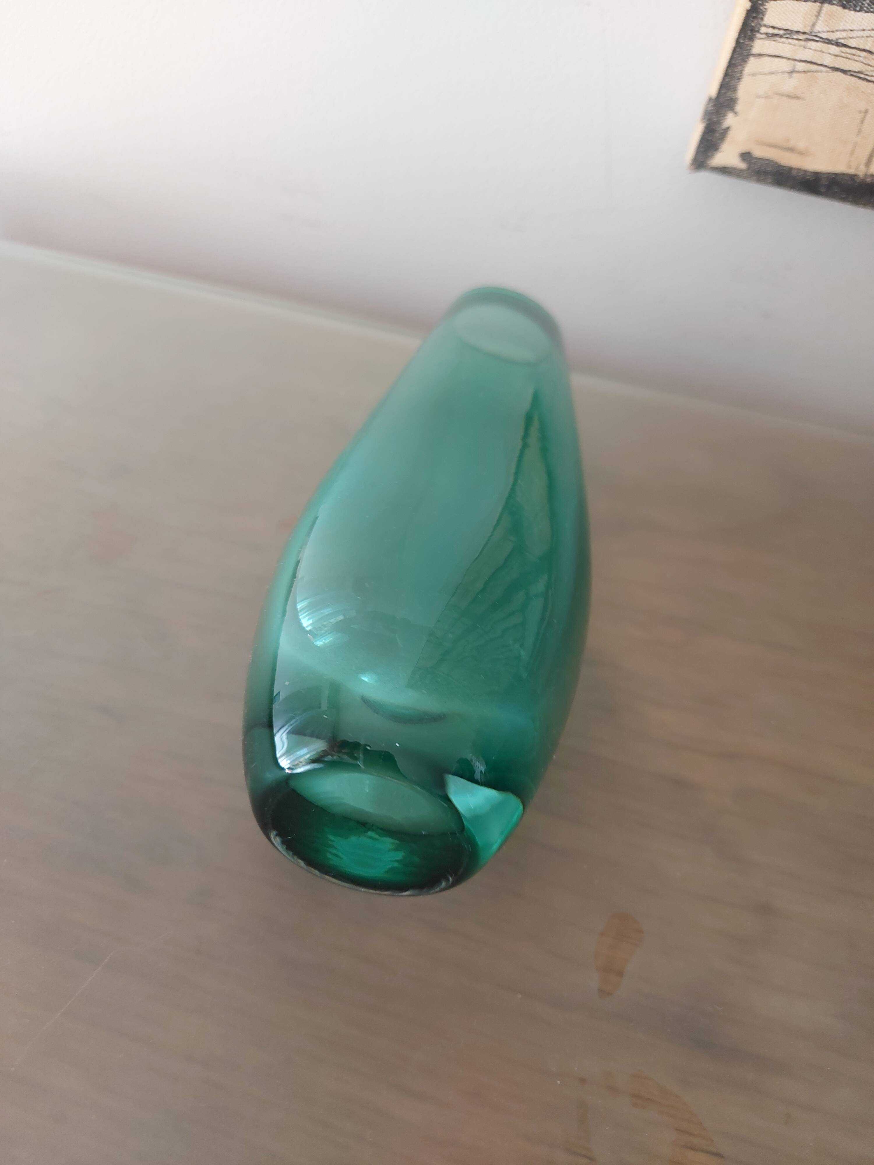 Glass vase