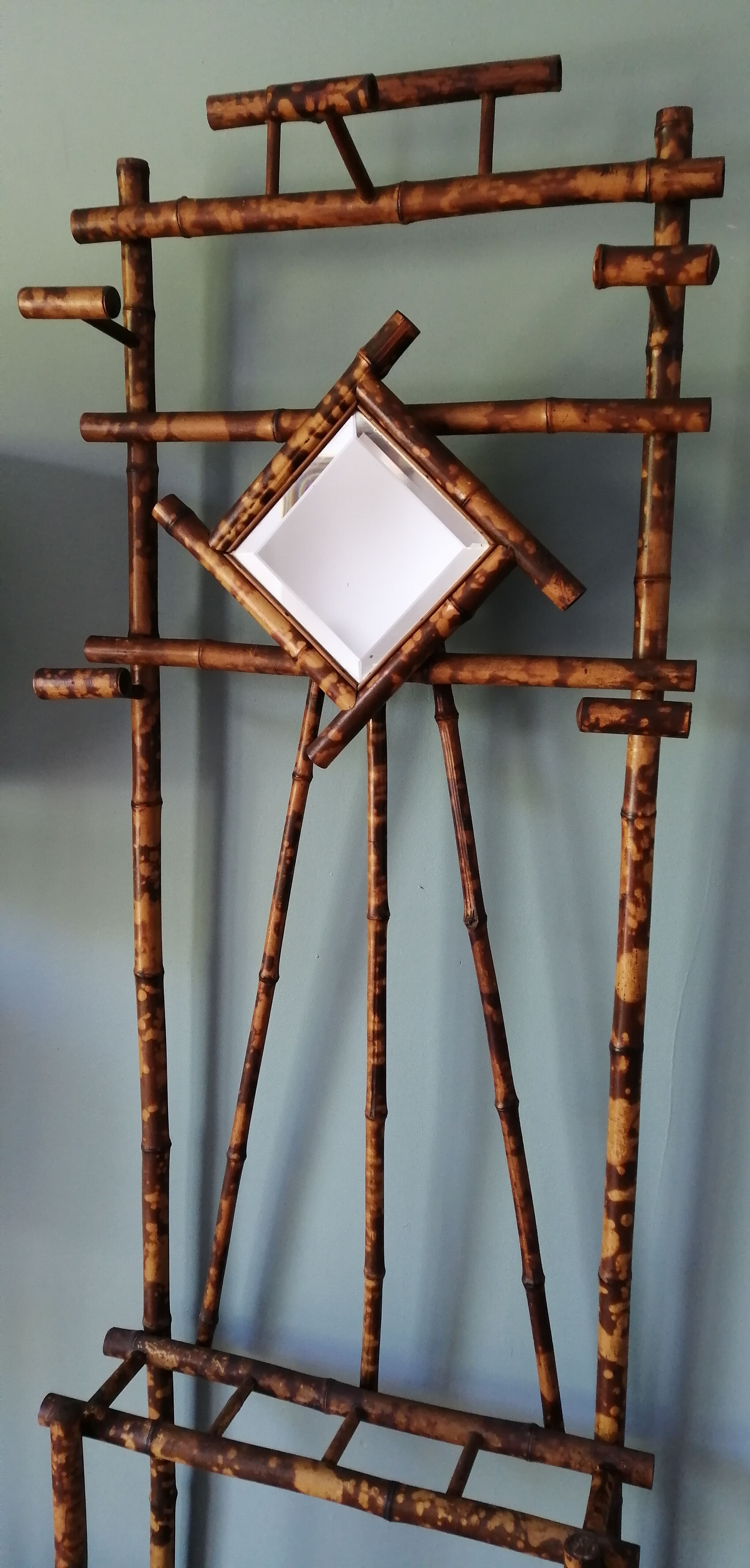 Antique bamboo cloakroom