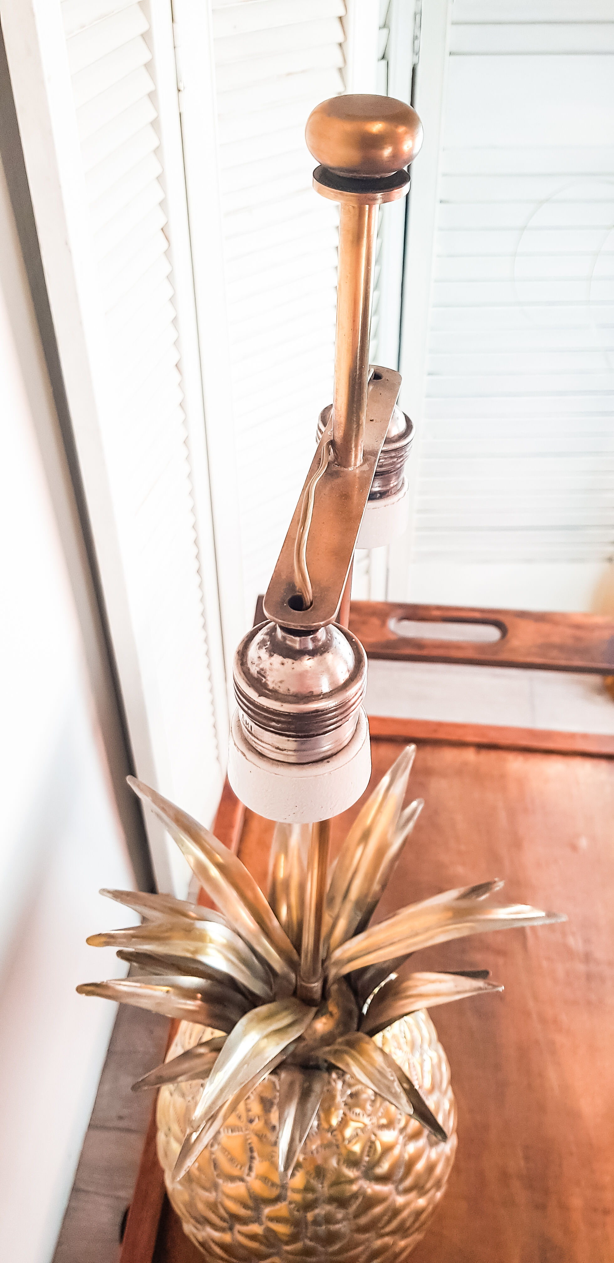 Vintage PINEAPPLE lamp