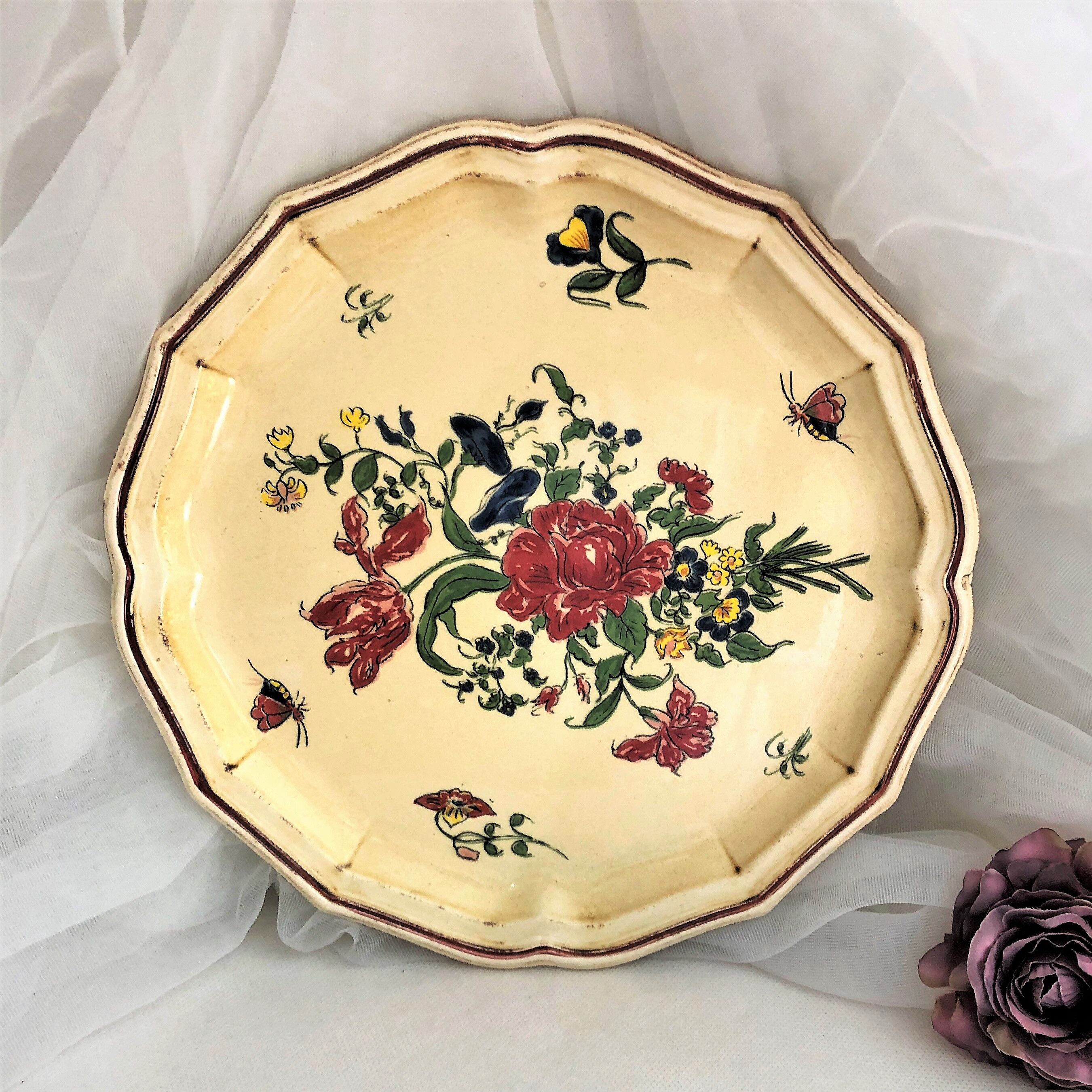 Decorative plate earthenware of Salins France decoration Strasbourg
