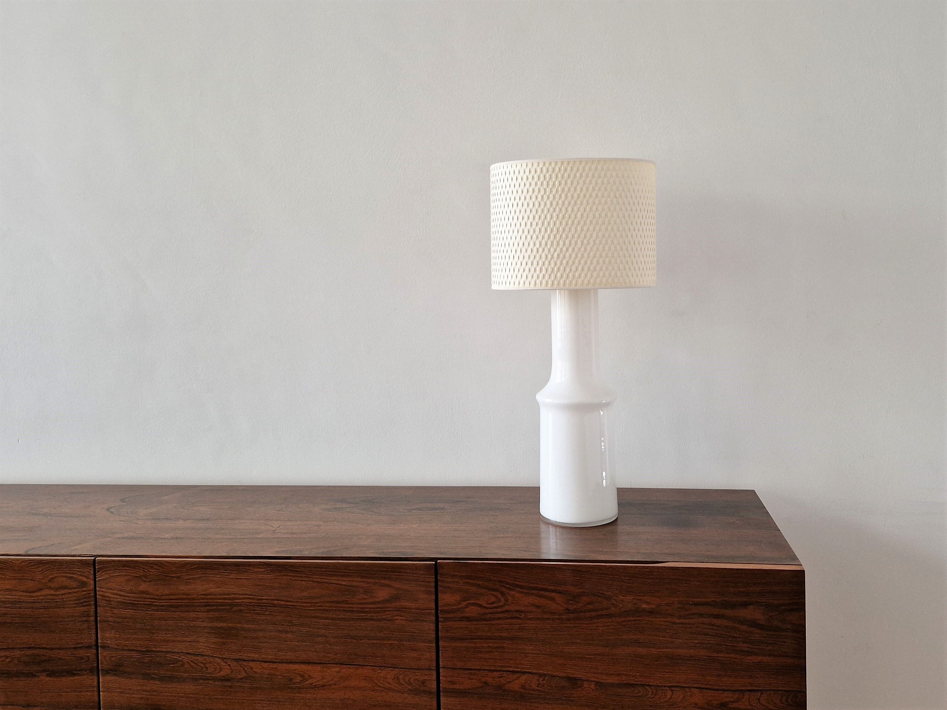 White glass table lamp by Gert Nyström for Hyllinge, Sweden 1960's