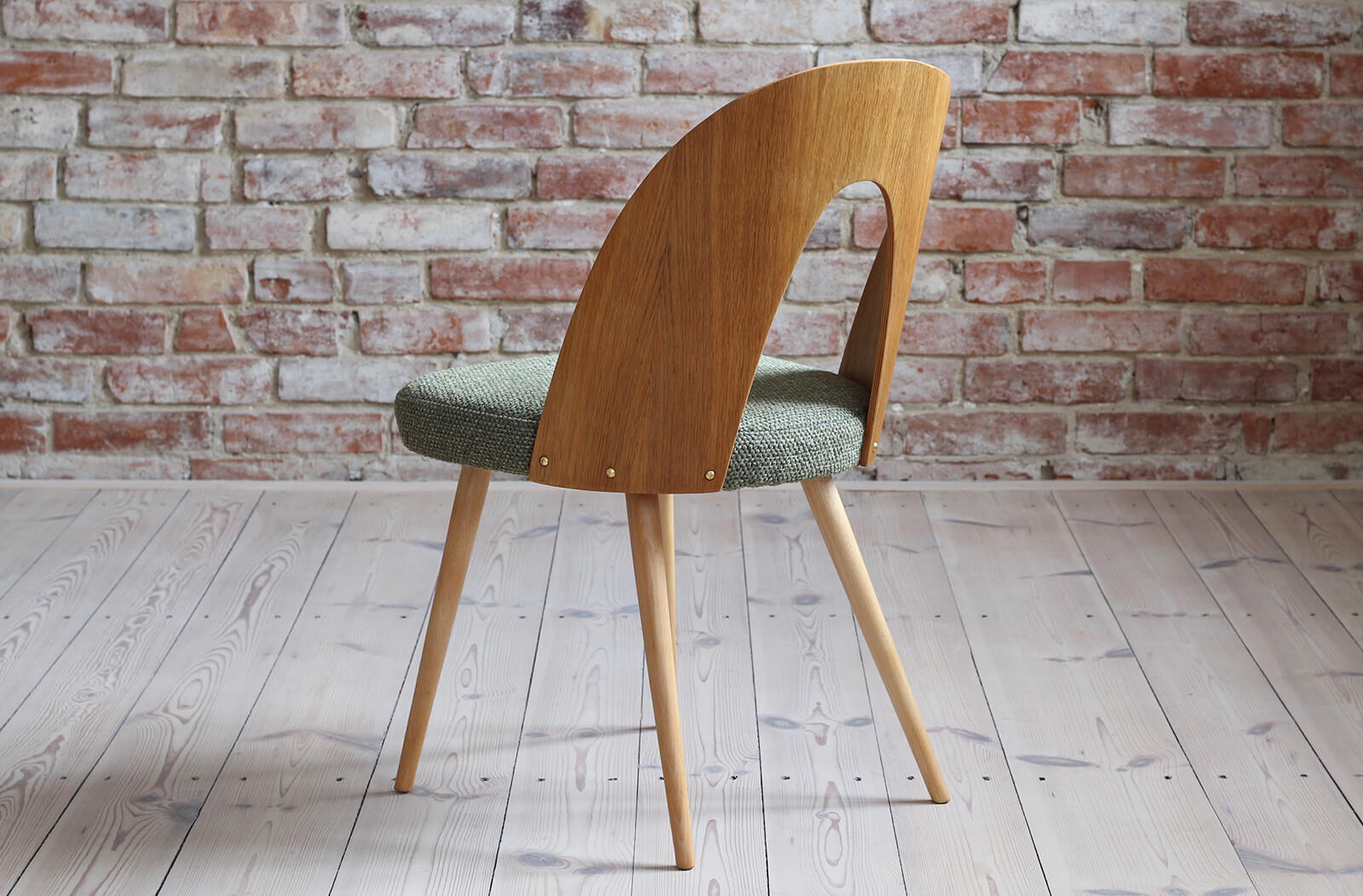 Ensemble de 6 chaises de salle à manger par Antonin Šuman