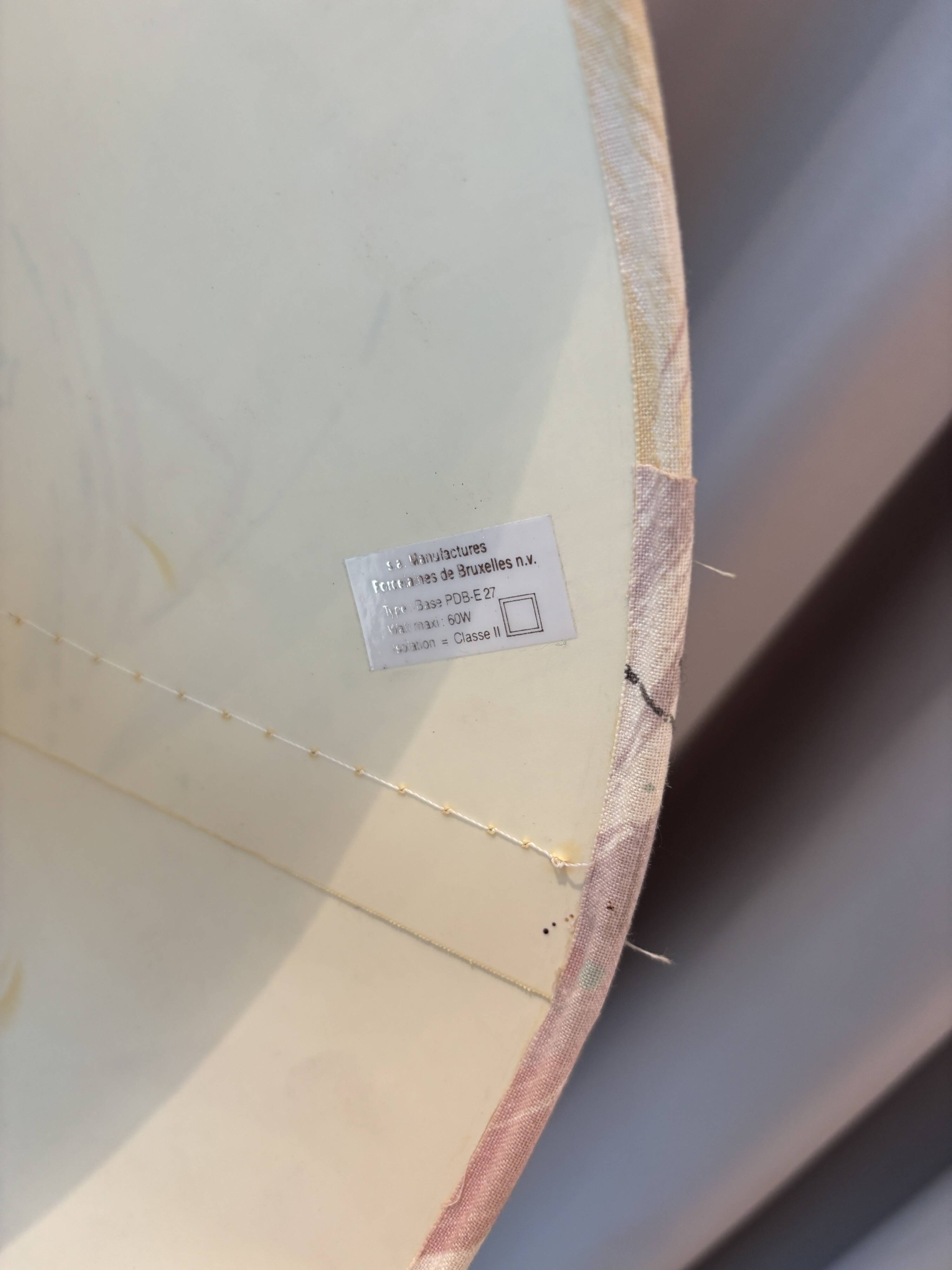 Lampe de table inspirée de Memphis des années 90 par Porcelaines de Bruxelles