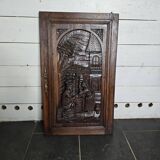 Ancienne porte en bois sculpté en chêne