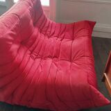 100% original - Togo 2-seater bench - Ligne Roset - Red Alcantara (Go