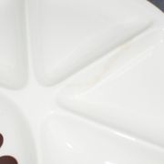Assiettes vintage Le Creuset à fleurs