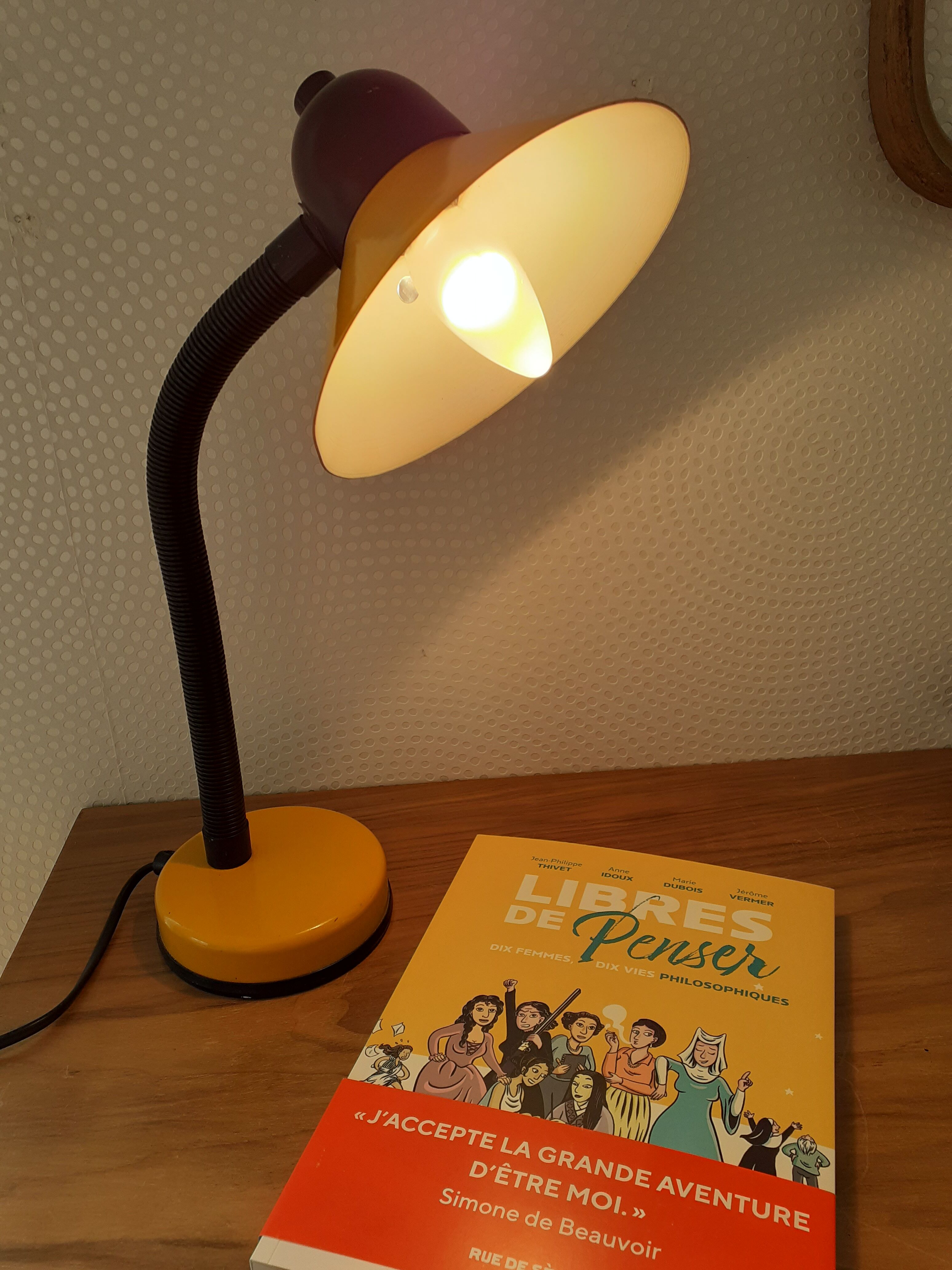 Desk lamp yellow-orange and black Made in France