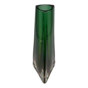 Verre sommerso vert de Murano sculptural, forme triangulaire, design italien des années 1970.