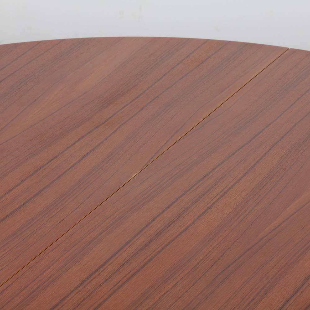 Table de repas ronde extensible en teck, 1970