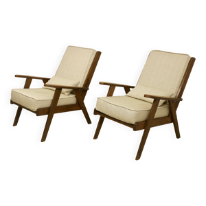Paire de fauteuils période reconstruction