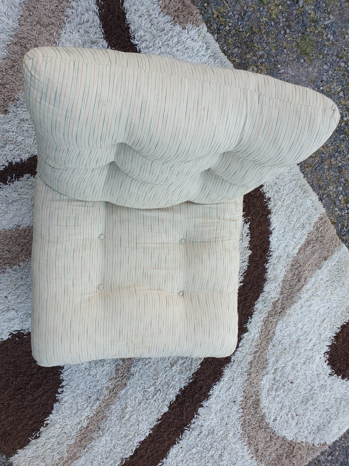 Vintage 70s fireside chair