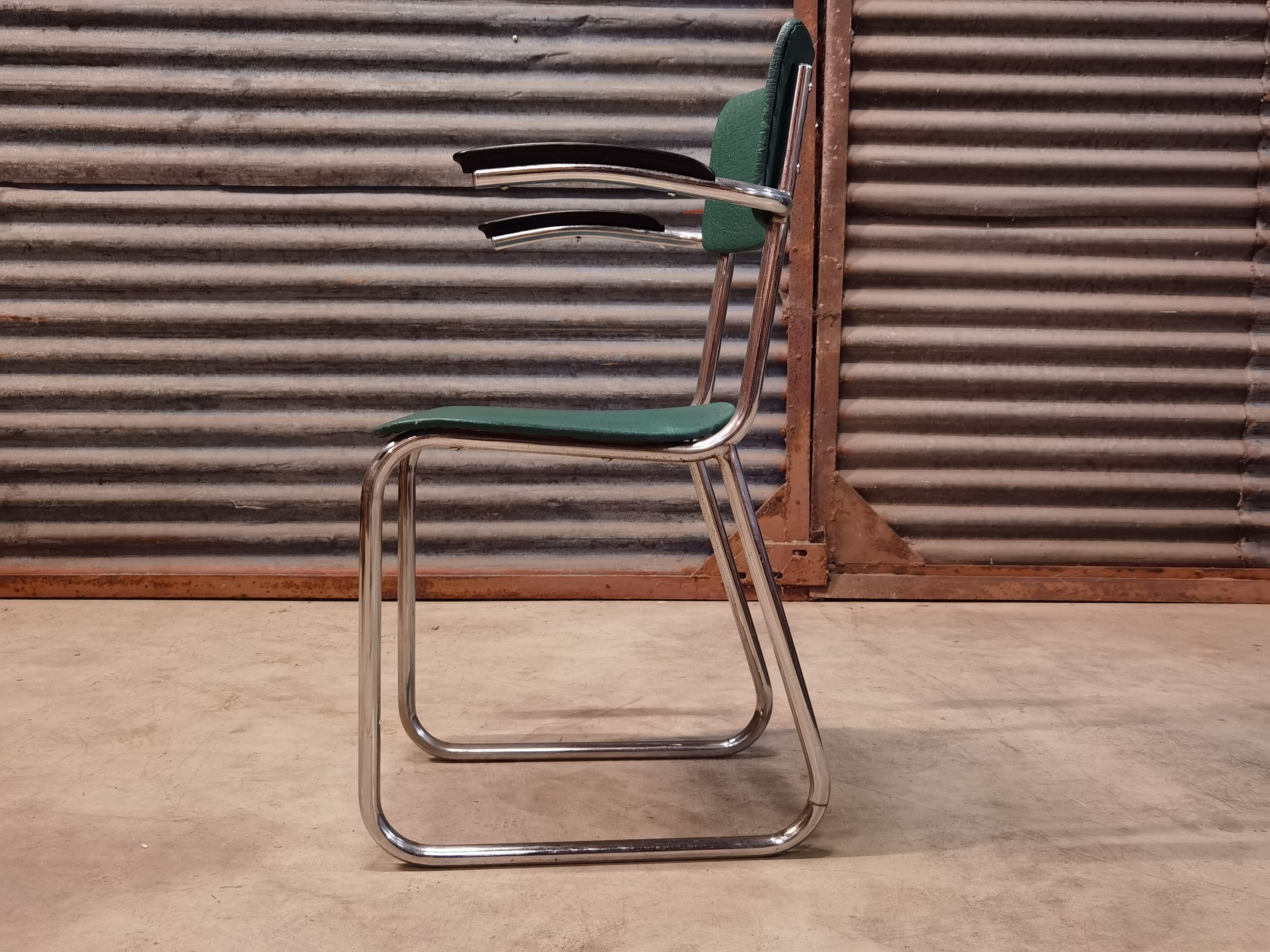 Vintage Gispen bauhaus chair