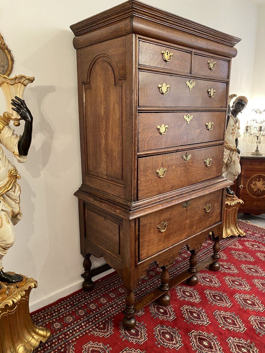 Buffet William & Mary period end of the 17th century