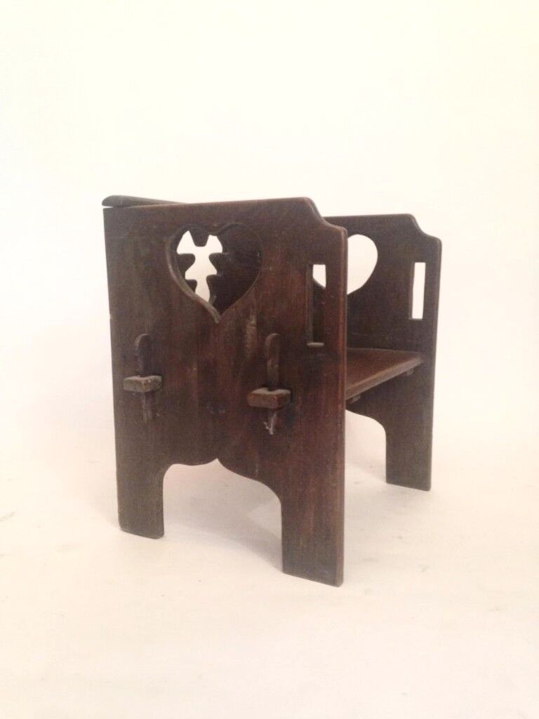 Armchair mountain art popular 50 years
