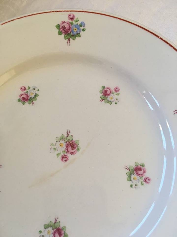Five dessert plates flowered
