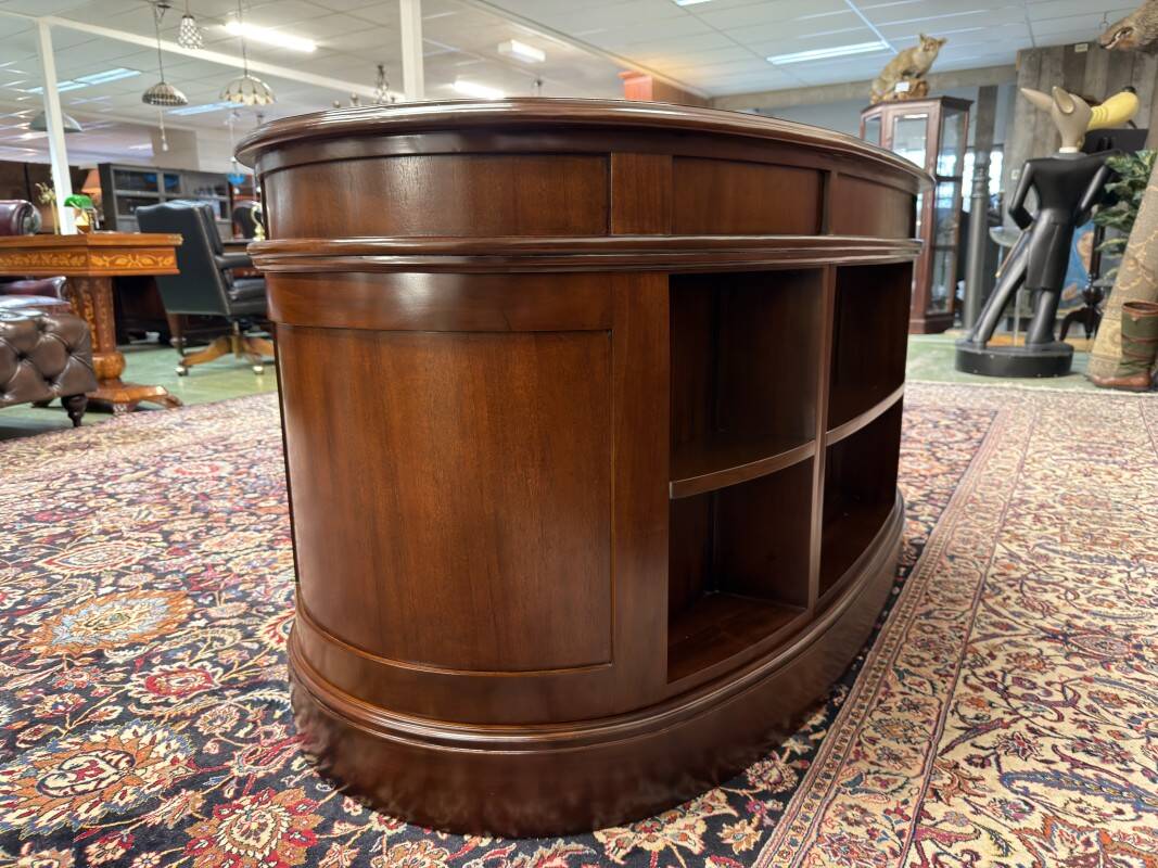 Classic English Kidney Shaped Chesterfield Desk