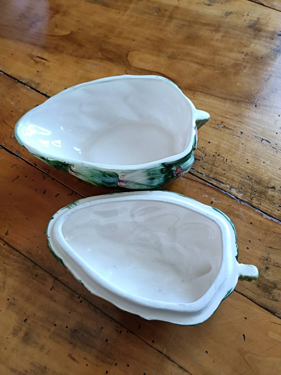 Ceramic slip artichoke