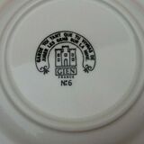 Plate " rebus " Faience of Gien Keep you as long as you live judging people ...