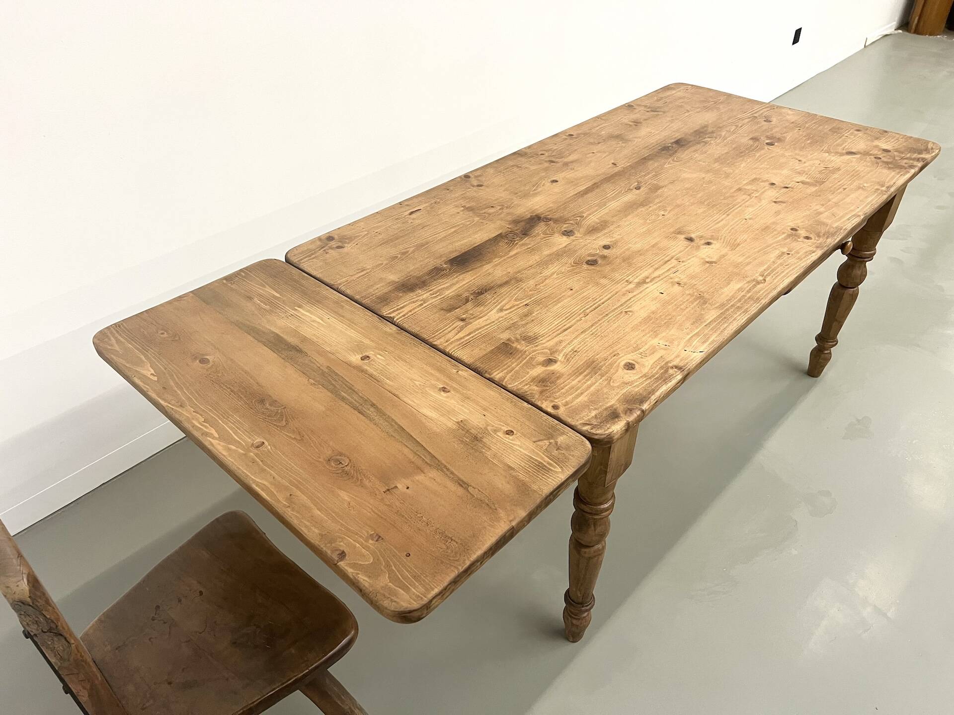 70s pine farmhouse table