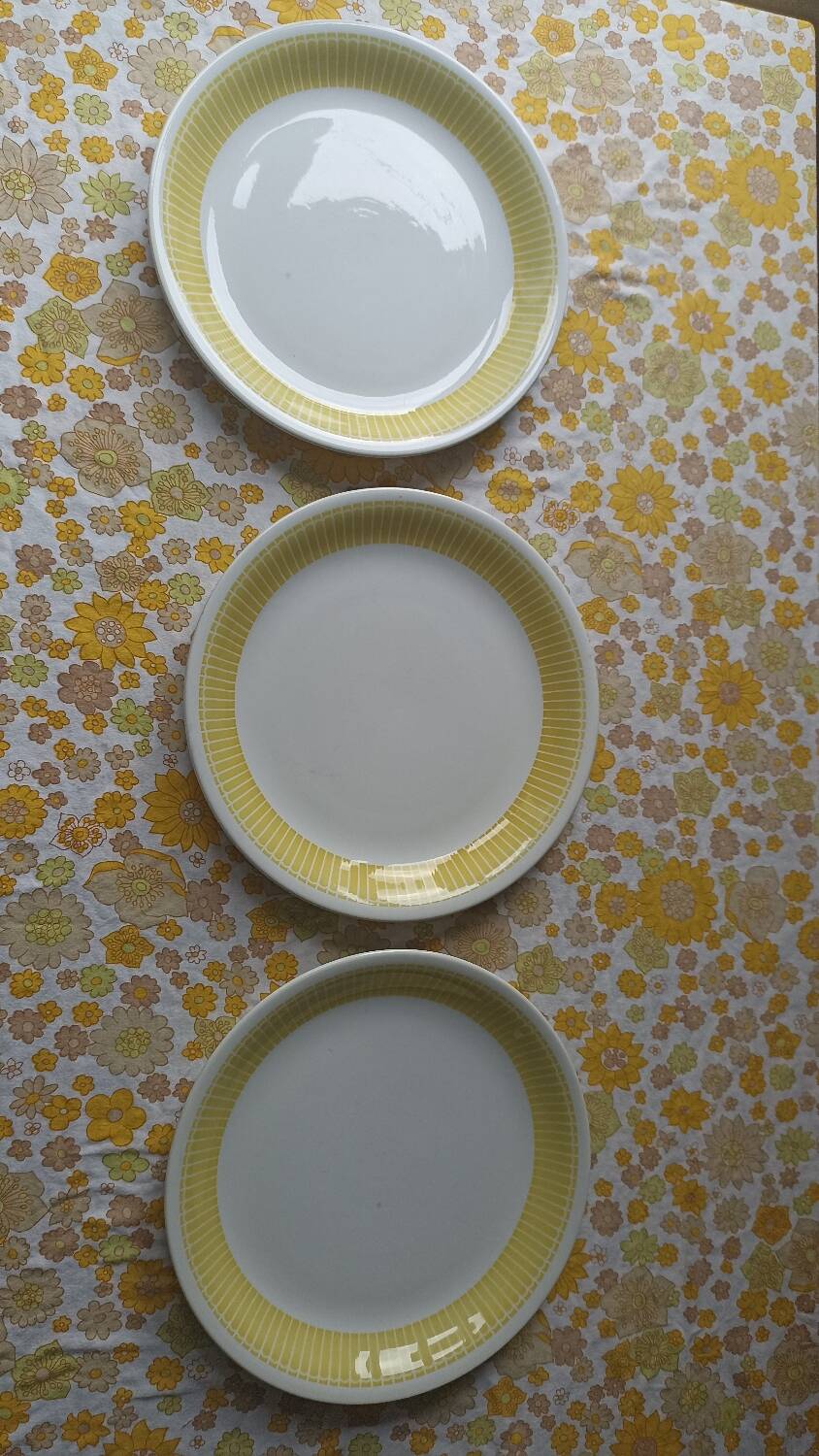 Yellow and white Fenal Badonviller dishes from the 1920s