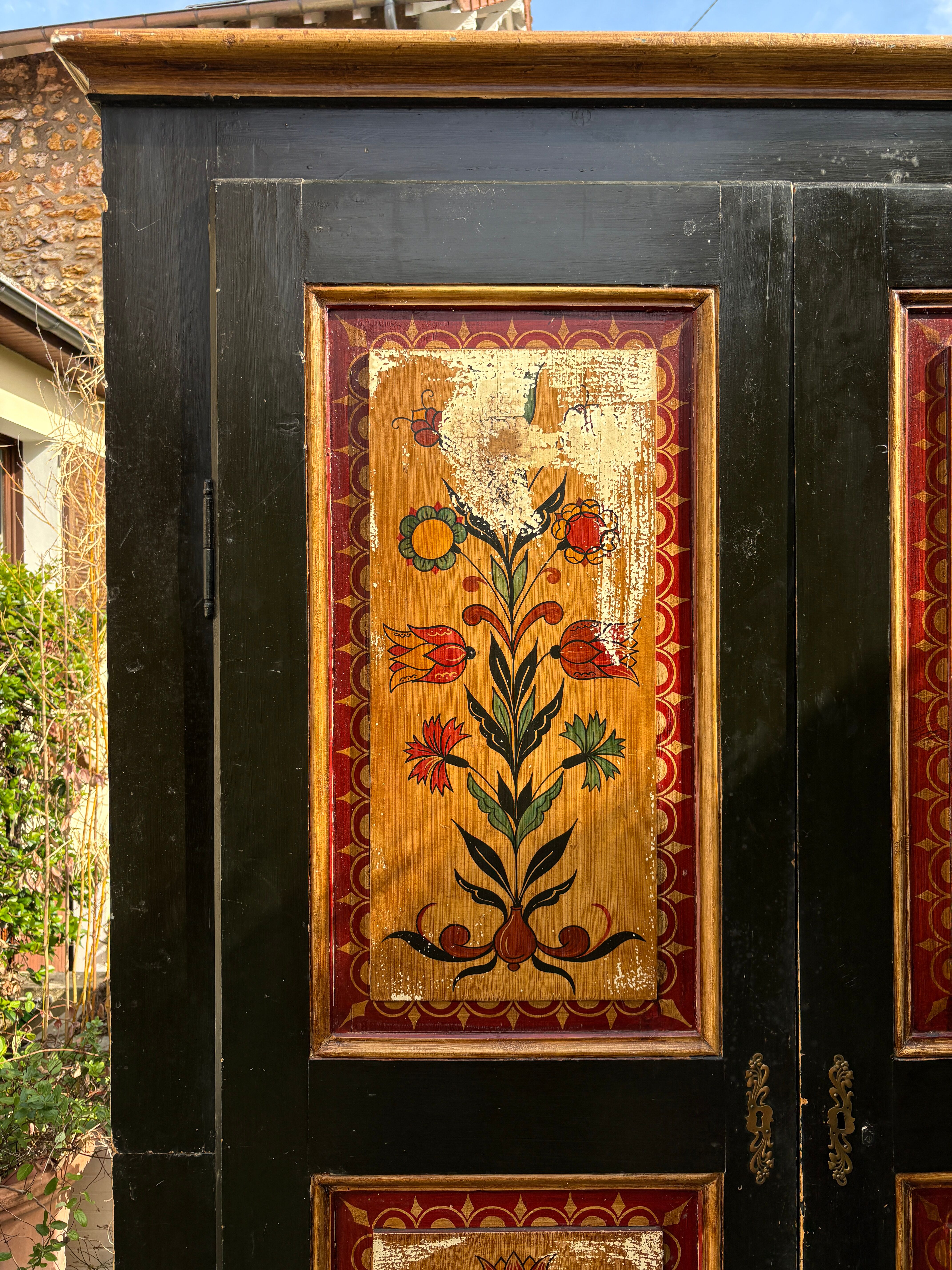 Armoire haut savoyard