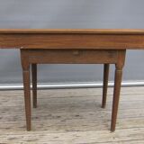 Desk in oak