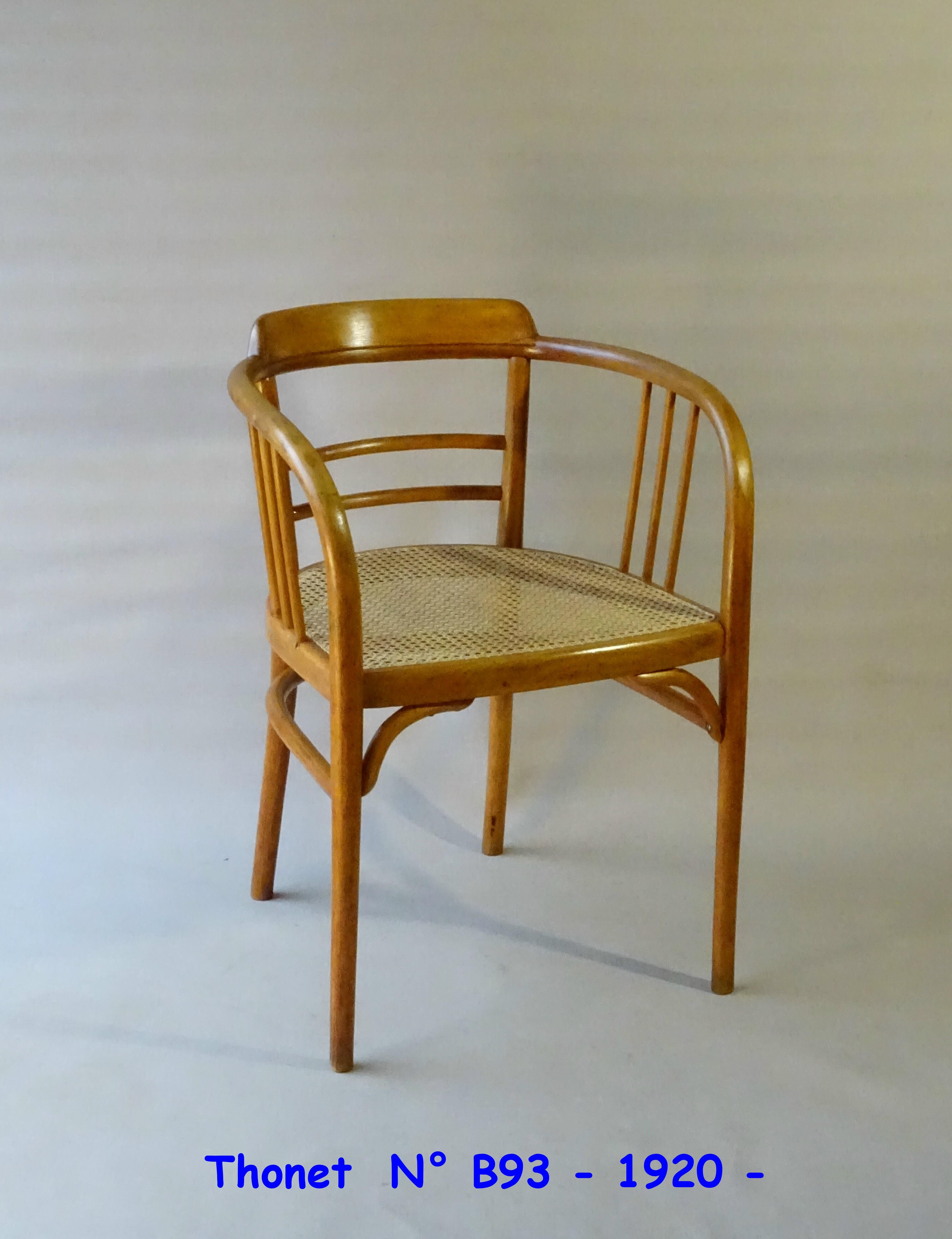 Armchair Thonet N°B93 canned to nine, design Siegel 1920