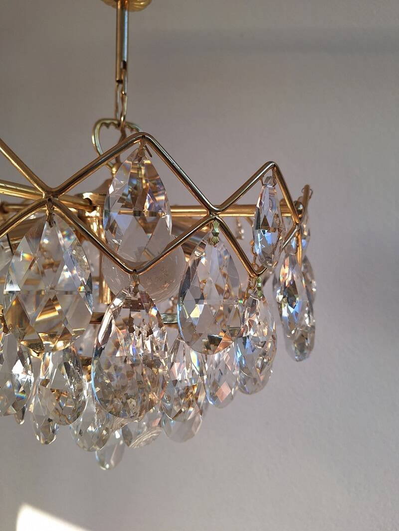 Vintage italian circular chandelier crystal drops