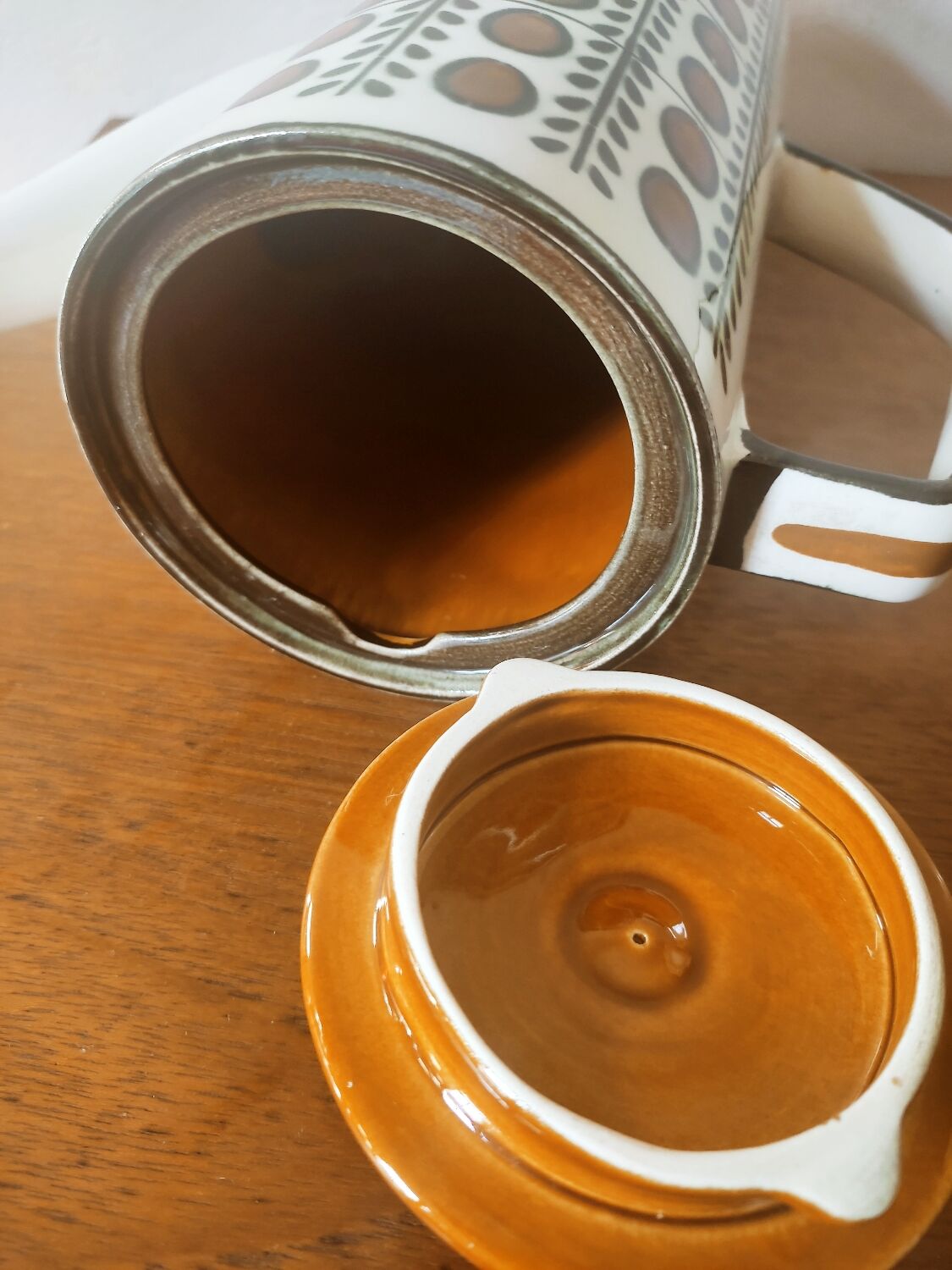 Teapot, Boch walnut tiled coffee maker