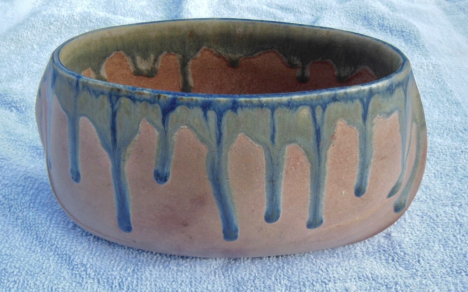 Vase, ceramic mid-table basin signed DENBAC at CUL