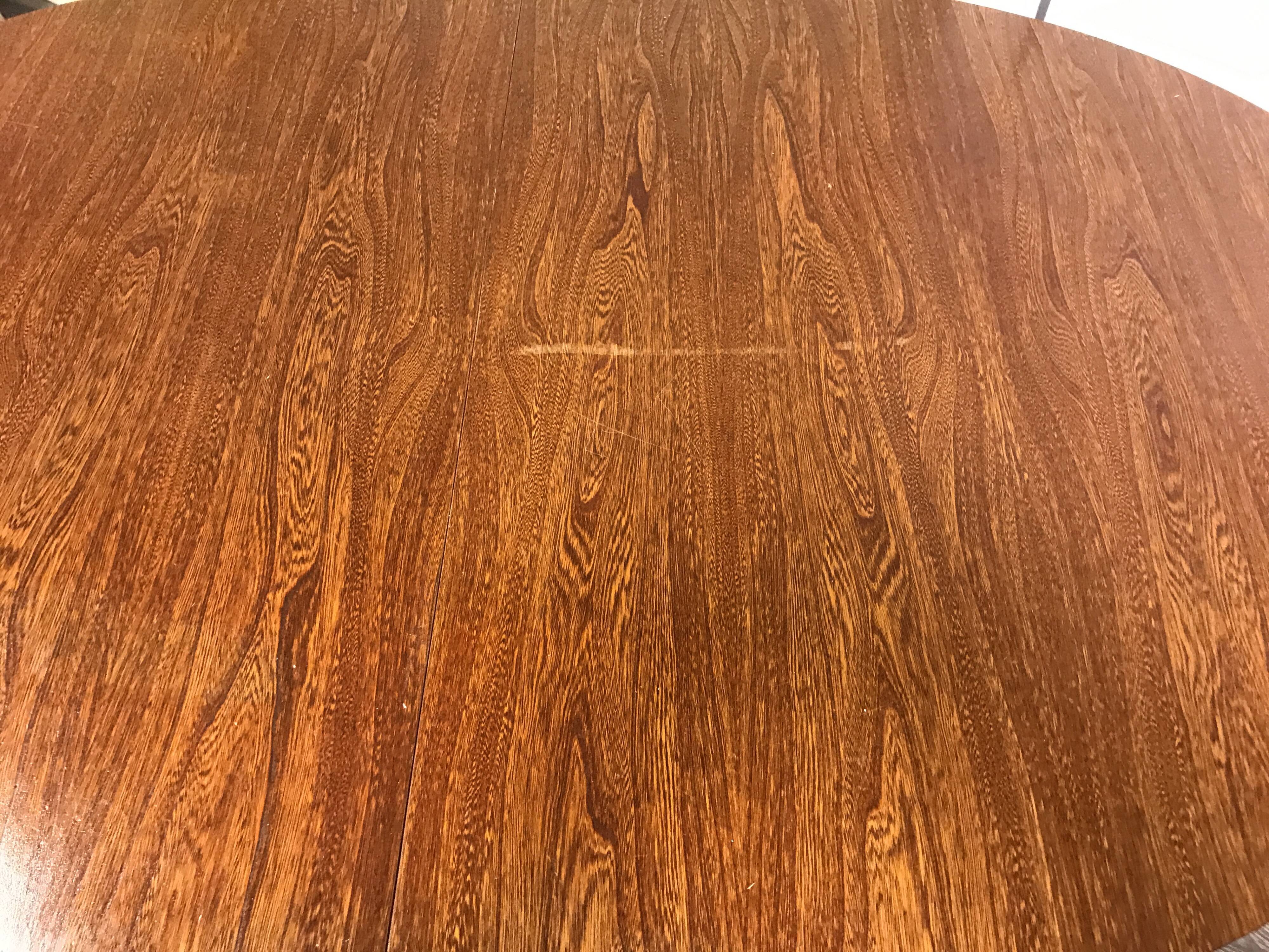 Baumann oval table 1950