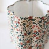 Flower-shaped lampshade printed with "English Garden" Flora.