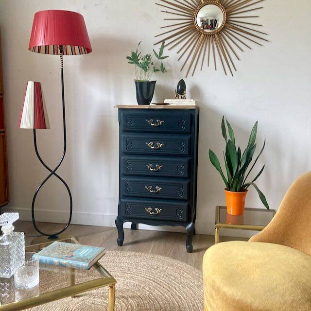 Chiffonnier vintage en bois peint en noir