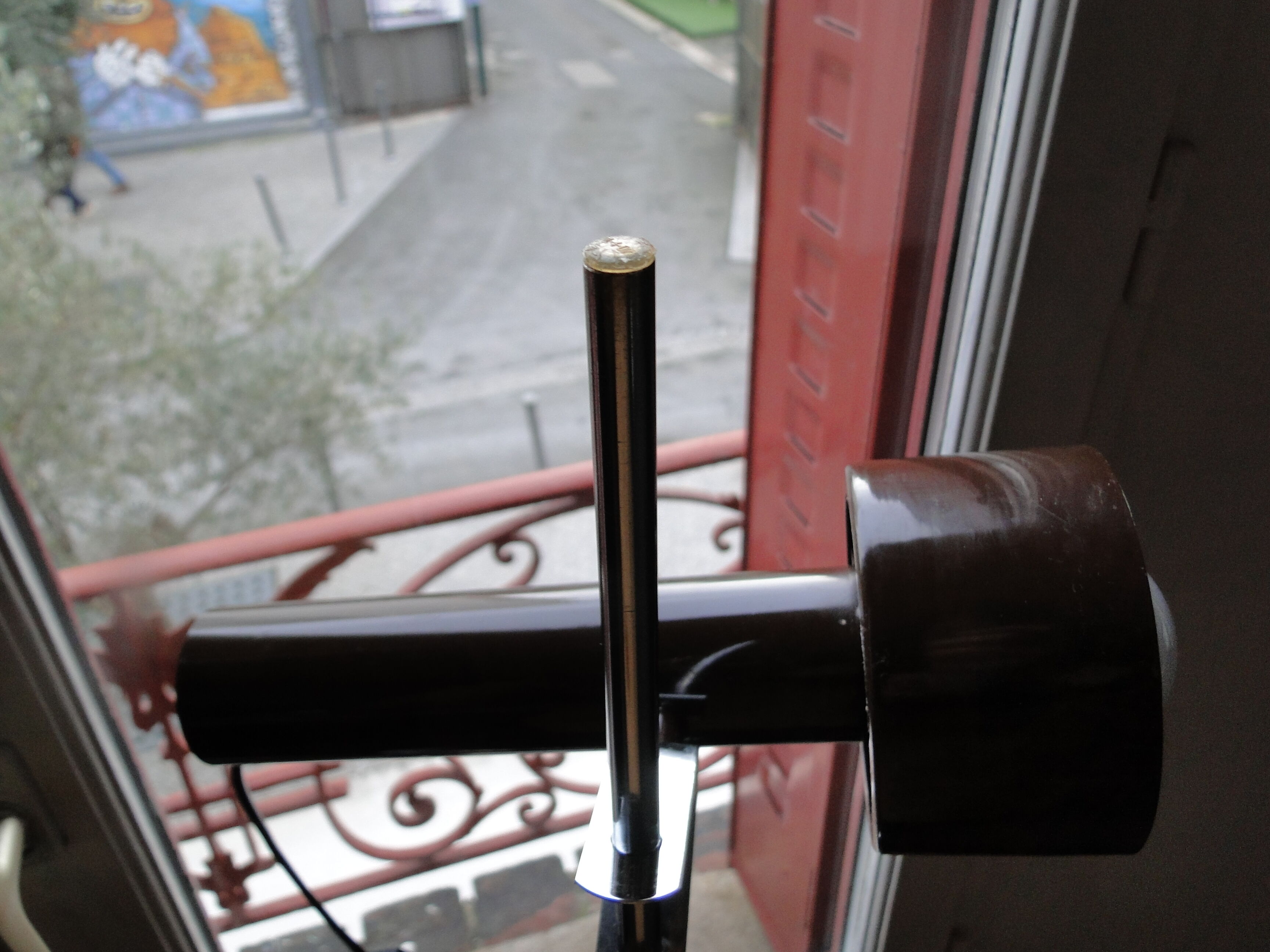 Lamppost space age brown with 2 spots