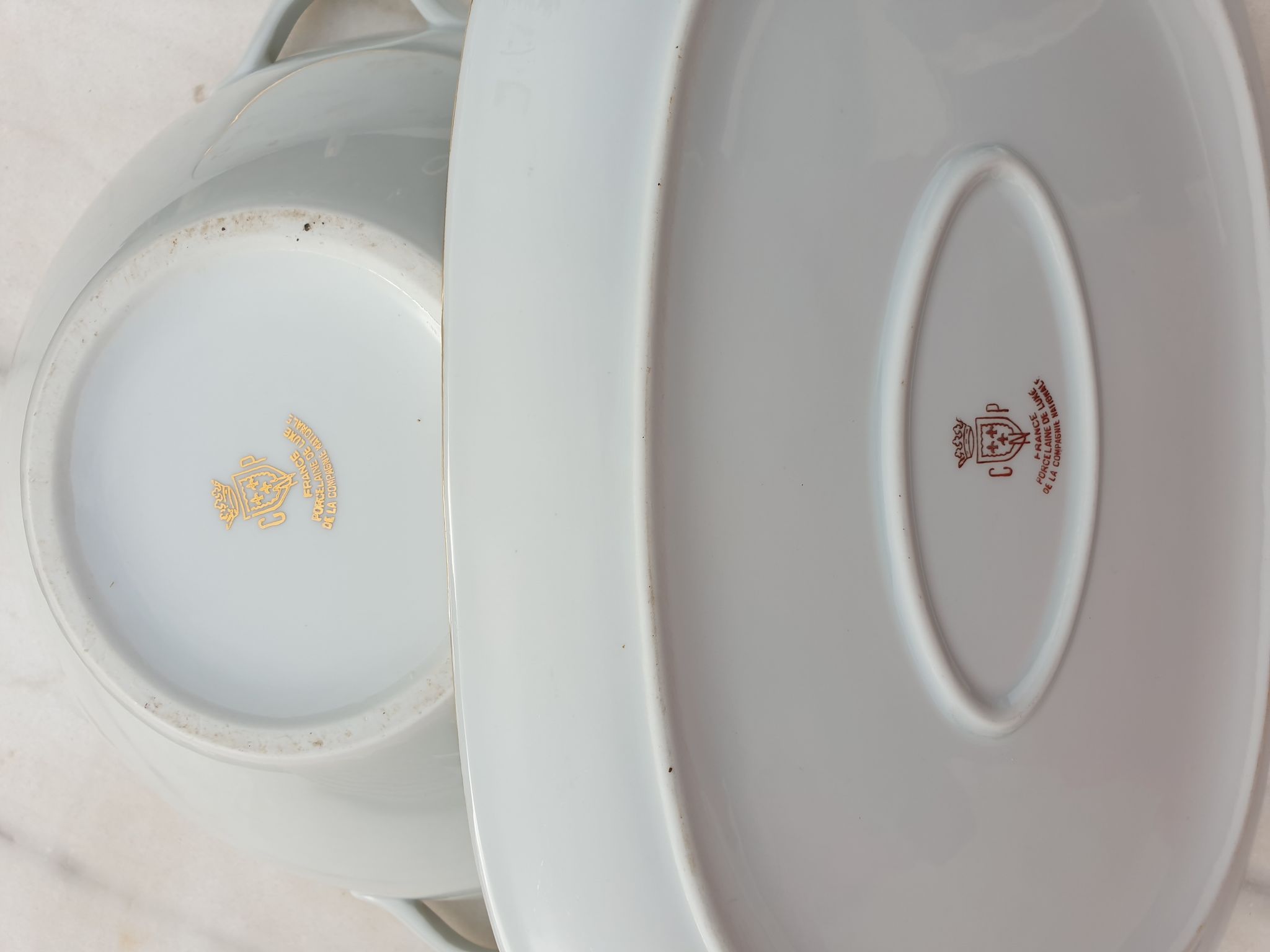 Serving dishes and soup bowl in luxury porcelain of the compagnie nationale