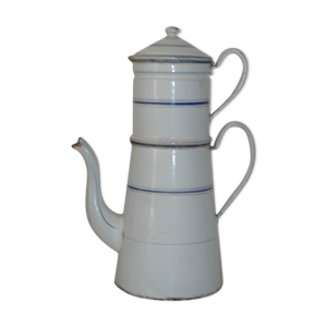 Cafetière émaillée