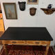 Ancienne table de cuisine en sapin