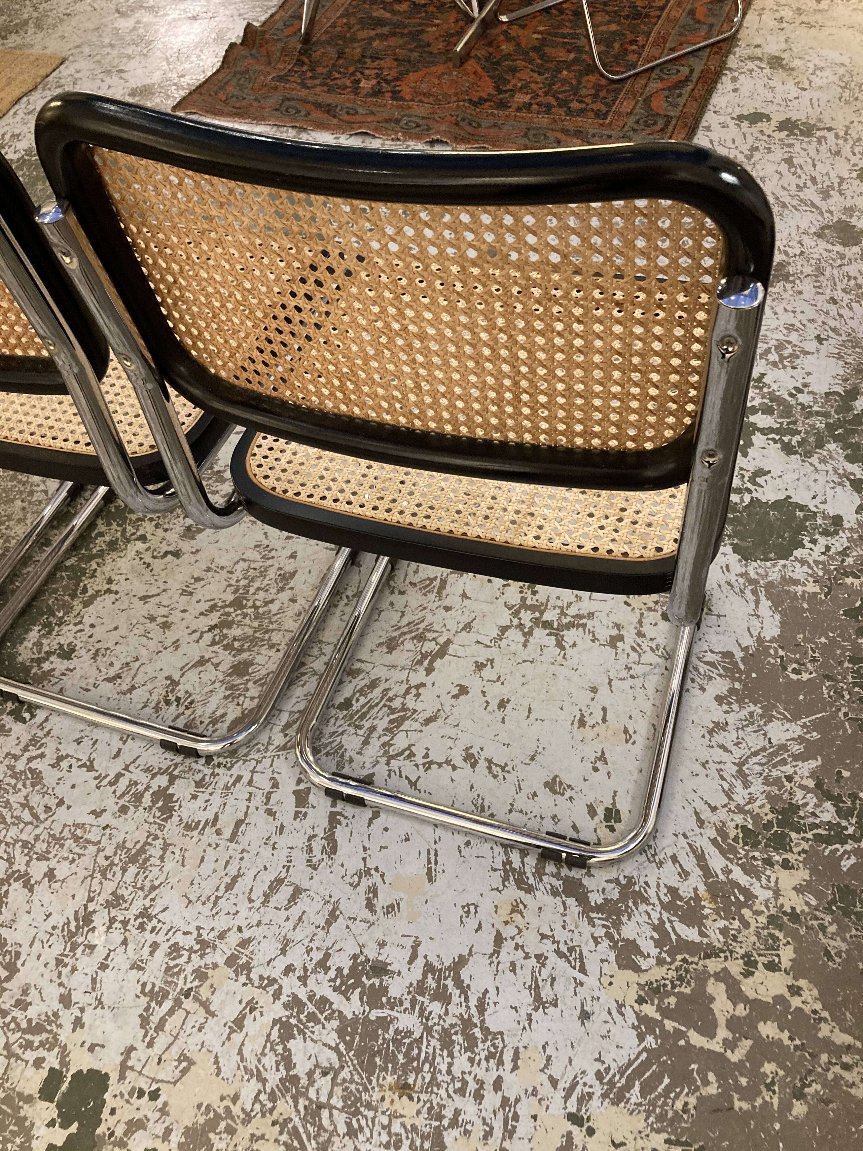 Series of 4 chairs B32 Cesca de Breuer