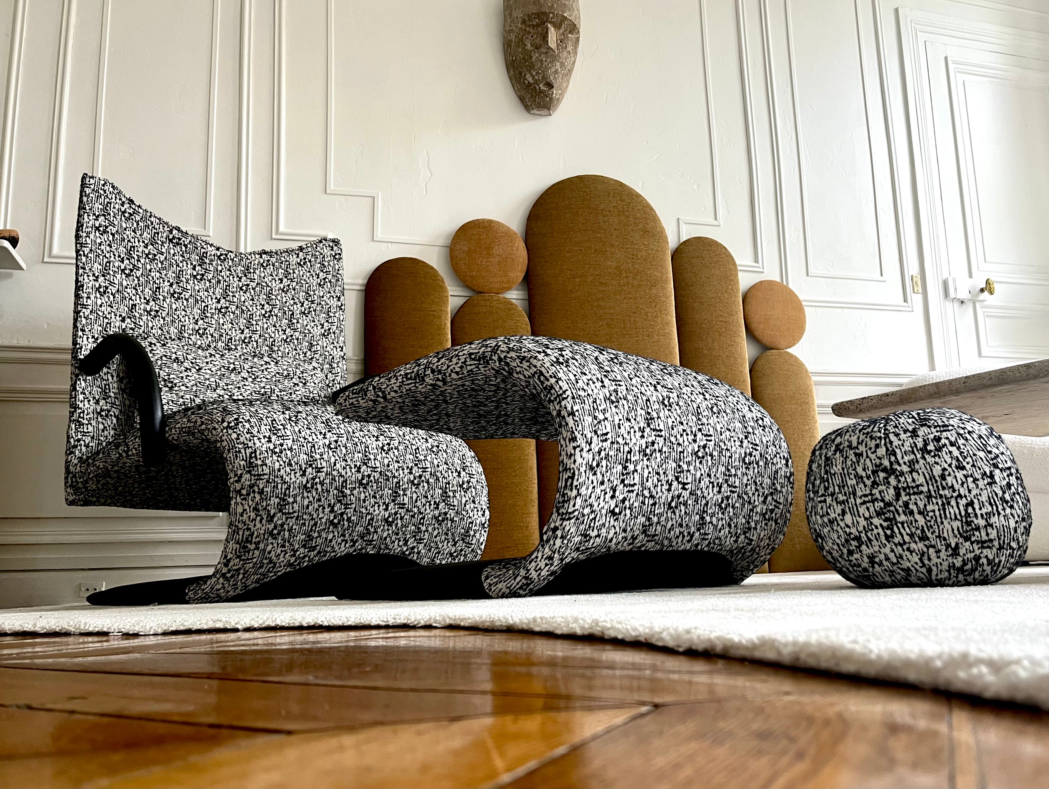 Armchair set and footrest vintage design line Roset Zen